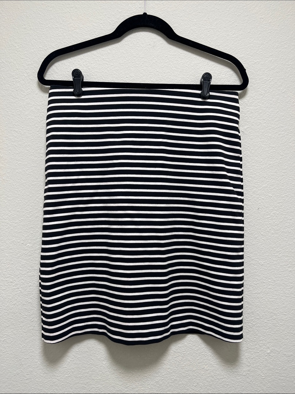 Striped Black & White Knit Pencil Skirt